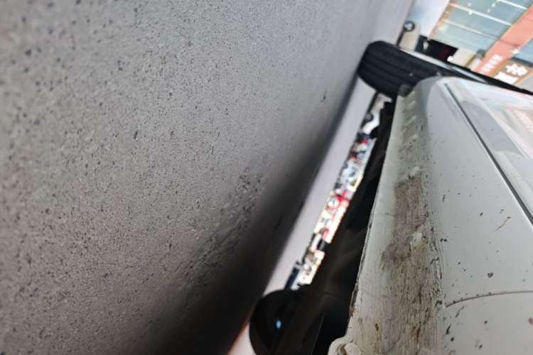 Used CHANGAN NEVO Lumin 2022 155 km – Refreshingly Sweet Edition Right Side Sill