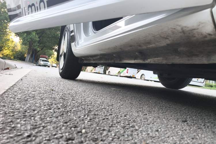 Used CHANGAN NEVO Lumin 2022 155 km – Refreshingly Sweet Edition Right Side Sill