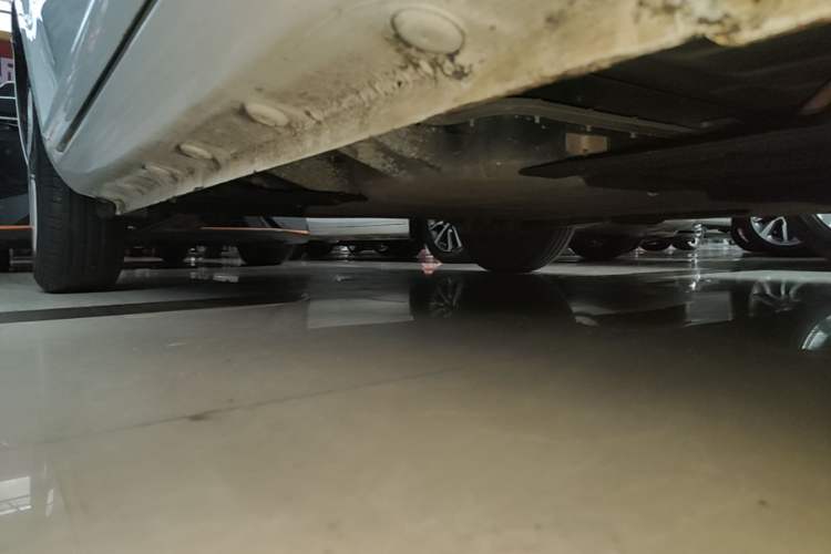 Used CHANGAN NEVO Lumin 2022 210km Sweet Edition Right Side Sill