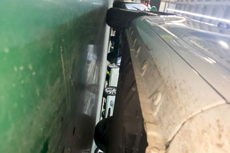 Used CHANGAN NEVO Lumin 2022 210km Sweet Edition Right Side Sill