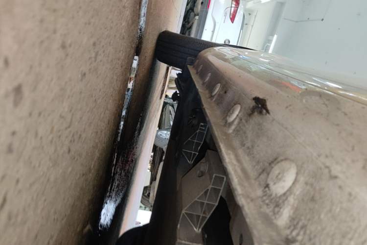 Used CHANGAN NEVO Lumin 2022 210km Sweet Edition Right Side Sill