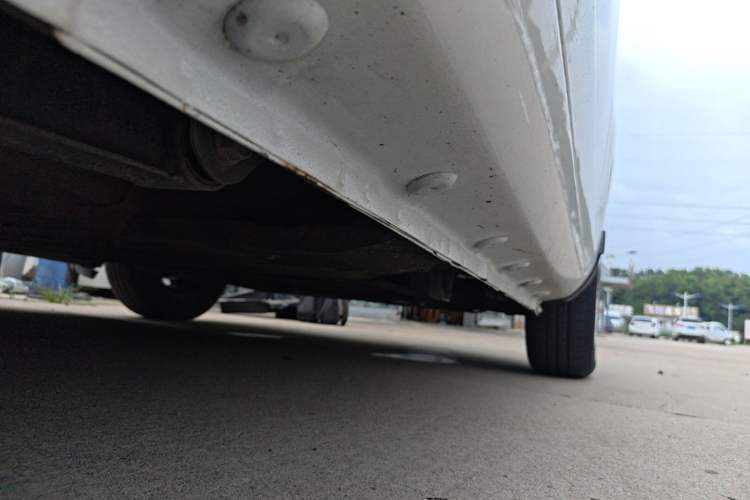 Used CHANGAN NEVO Lumin 2022 210km Sweet Edition Right Side Sill
