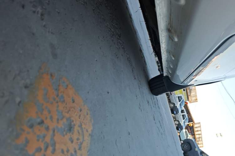 Used CHANGAN NEVO Lumin 2022 155 km – Refreshingly Sweet Edition Right Side Sill