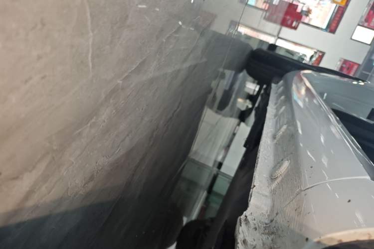 Used CHANGAN NEVO Lumin 2022 155 km – Refreshingly Sweet Edition Right Side Sill