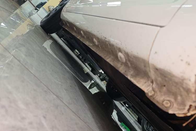 Used CHANGAN NEVO Lumin 2022 210km Sweet Edition Right Side Sill