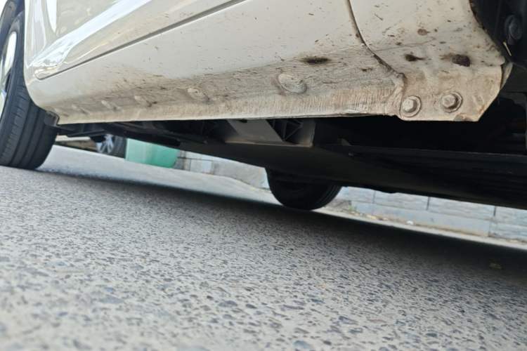 Used CHANGAN NEVO Lumin 2022 210km Sweet Edition Right Side Sill