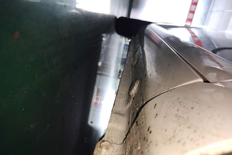 Used CHANGAN NEVO Lumin 2022 155 km – Refreshingly Sweet Edition Right Side Sill