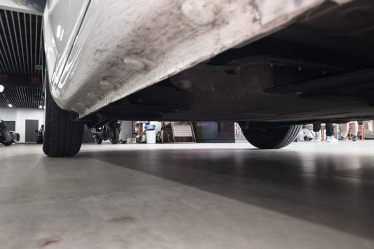 Used CHANGAN NEVO Lumin 2022 155 km – Refreshingly Sweet Edition Right Side Sill