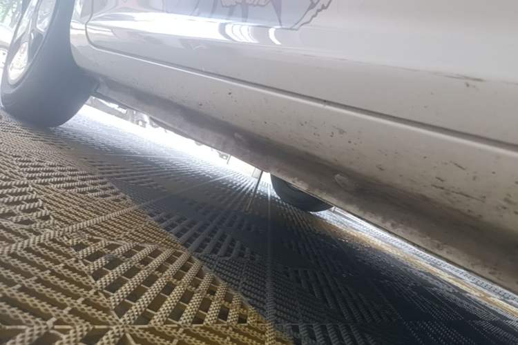 Used CHANGAN NEVO Lumin 2022 155 km – Refreshingly Sweet Edition Right Side Sill