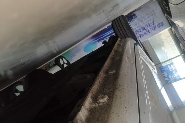 Used CHANGAN NEVO Lumin 2022 155 km – Refreshingly Sweet Edition Right Side Sill