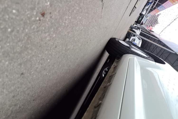 Used CHANGAN NEVO Lumin 2022 210km Sweet Edition Right Side Sill