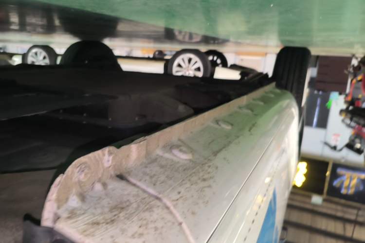 Used CHANGAN NEVO Lumin 2022 210km Sweet Edition Right Side Sill