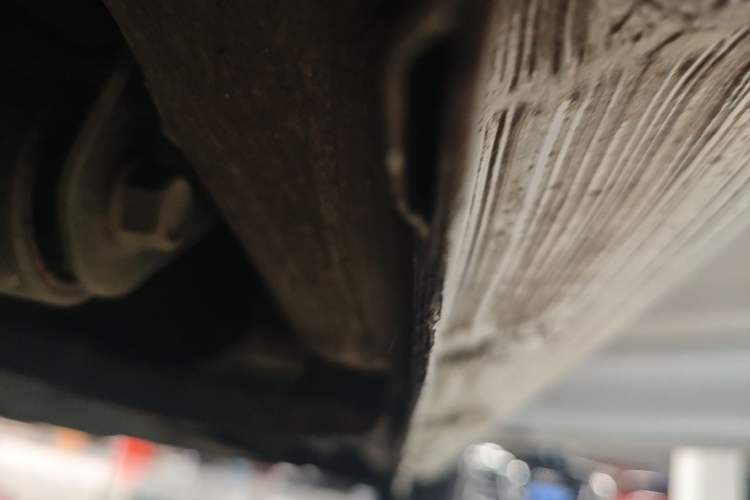 Used CHANGAN NEVO Lumin 2022 155 km – Refreshingly Sweet Edition Right Side Sill