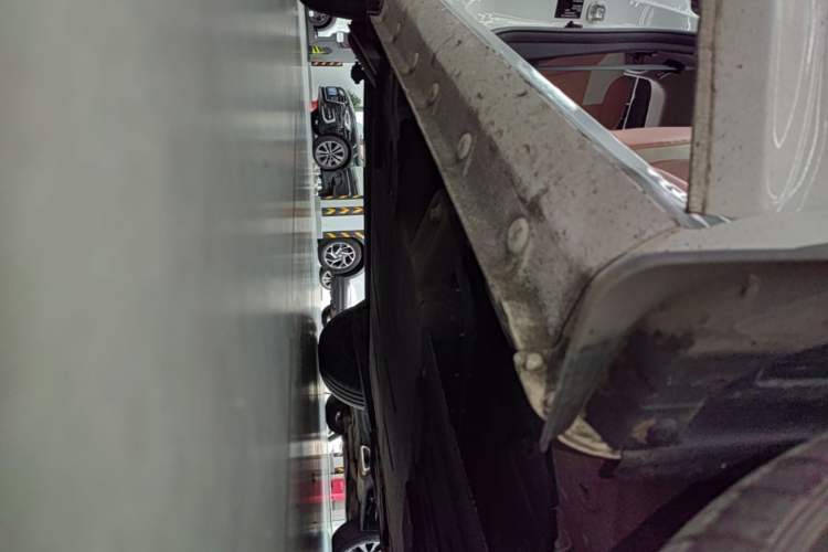 Used CHANGAN NEVO Lumin 2022 210km Sweet Edition Right Side Sill