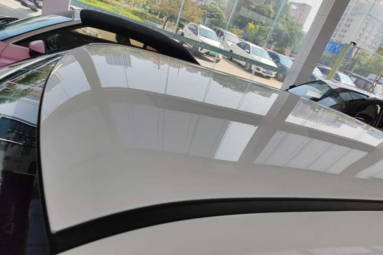 Used CHANGAN NEVO Lumin 2022 155 km – Refreshingly Sweet Edition Roof