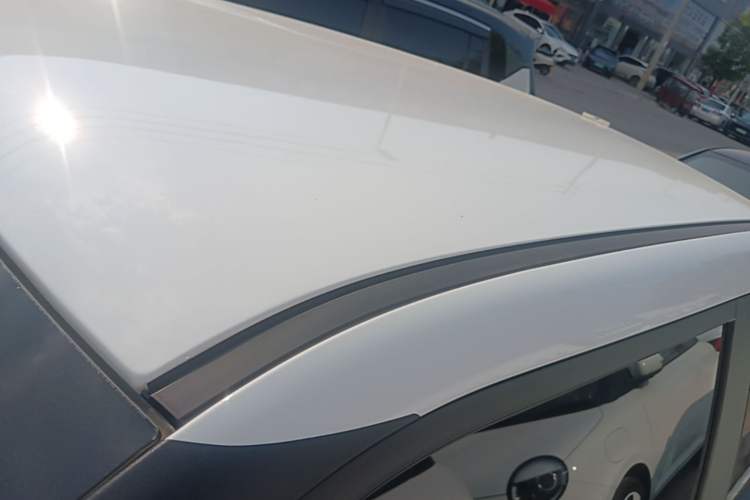 Used CHANGAN NEVO Lumin 2022 155 km – Refreshingly Sweet Edition Roof