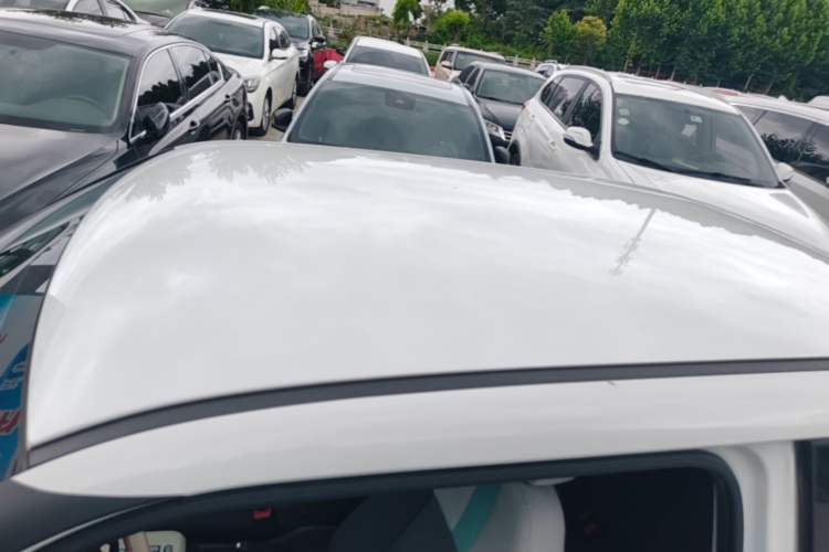 Used CHANGAN NEVO Lumin 2022 155 km – Refreshingly Sweet Edition Roof
