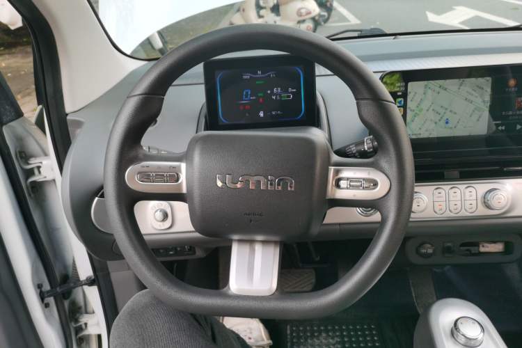 Used CHANGAN NEVO Lumin 2022 155 km – Refreshingly Sweet Edition Steering Wheel
