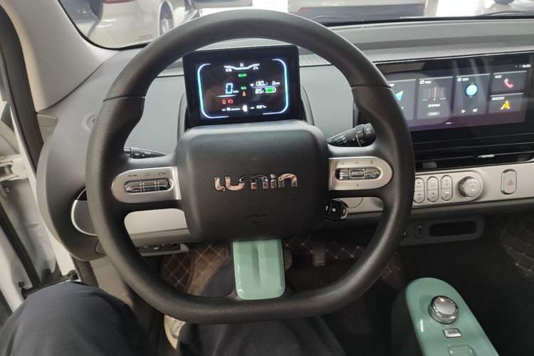 Used CHANGAN NEVO Lumin 2022 155 km – Refreshingly Sweet Edition Steering Wheel