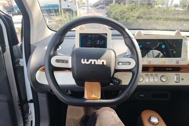 Used CHANGAN NEVO Lumin 2022 155 km – Refreshingly Sweet Edition Steering Wheel