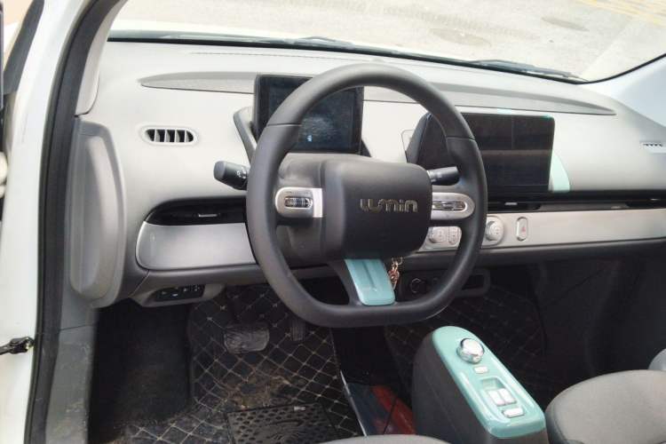Used CHANGAN NEVO Lumin 2022 155 km – Refreshingly Sweet Edition Steering Wheel