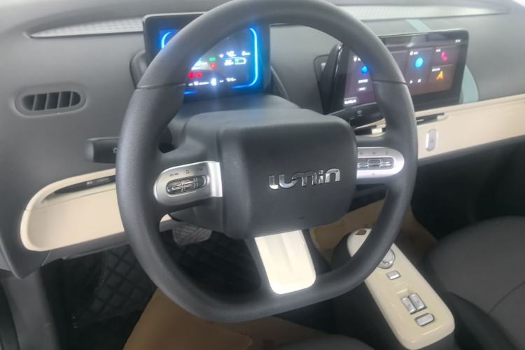 Used CHANGAN NEVO Lumin 2022 155 km – Refreshingly Sweet Edition Steering Wheel