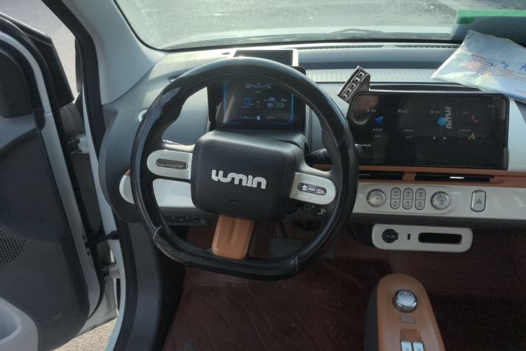 Used CHANGAN NEVO Lumin 2022 155 km – Refreshingly Sweet Edition Steering Wheel