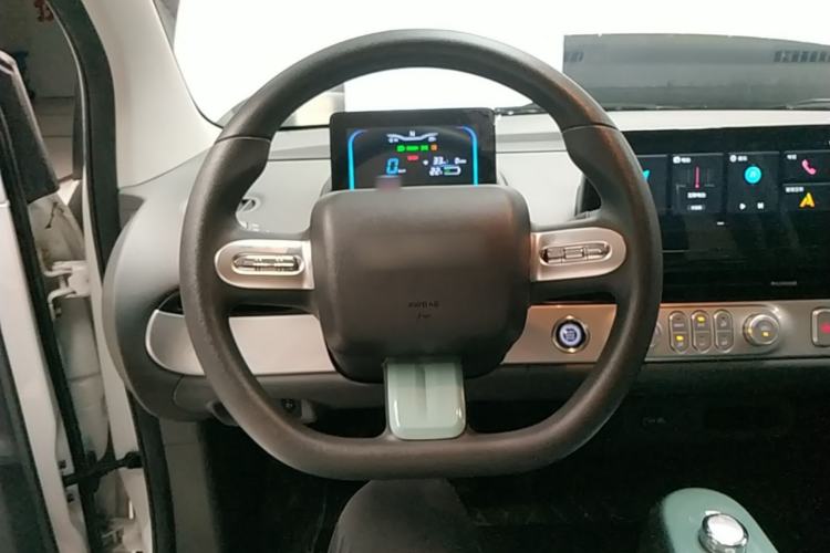 Used CHANGAN NEVO Lumin 2022 155 km – Refreshingly Sweet Edition Steering Wheel