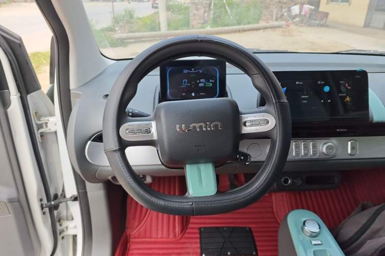 Used CHANGAN NEVO Lumin 2022 155 km – Refreshingly Sweet Edition Steering Wheel