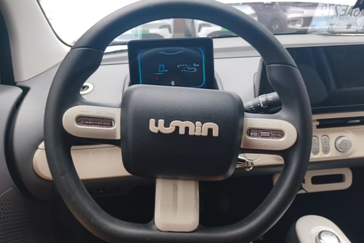 Used CHANGAN NEVO Lumin 2022 155 km – Refreshingly Sweet Edition Steering Wheel