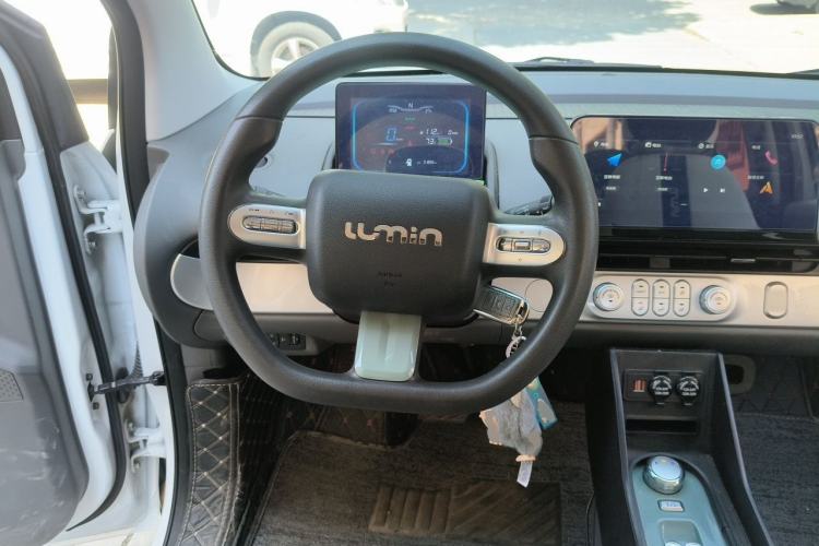 Used CHANGAN NEVO Lumin 2022 155 km – Refreshingly Sweet Edition Steering Wheel