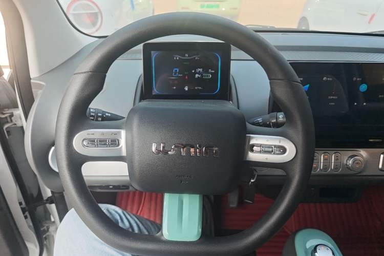 Used CHANGAN NEVO Lumin 2022 155 km – Refreshingly Sweet Edition Steering Wheel