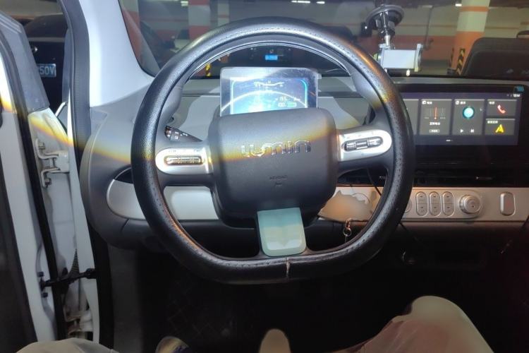 Used CHANGAN NEVO Lumin 2022 155 km – Refreshingly Sweet Edition Steering Wheel