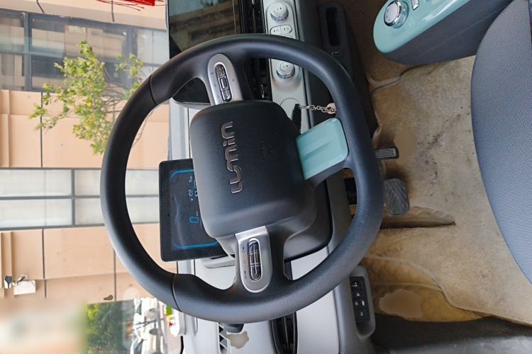 Used CHANGAN NEVO Lumin 2022 155 km – Refreshingly Sweet Edition Steering Wheel