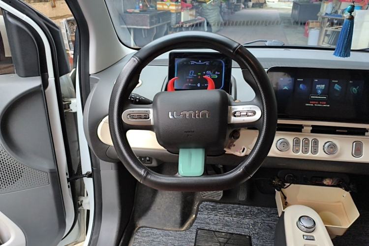 Used CHANGAN NEVO Lumin 2022 155 km – Refreshingly Sweet Edition Steering Wheel