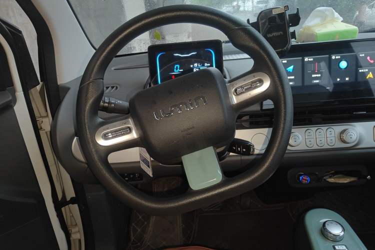 Used CHANGAN NEVO Lumin 2022 301km Honey-Sweet Version Steering Wheel