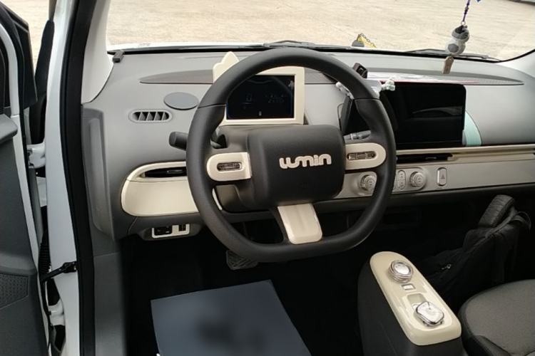 Used CHANGAN NEVO Lumin 2022 155 km – Refreshingly Sweet Edition Steering Wheel