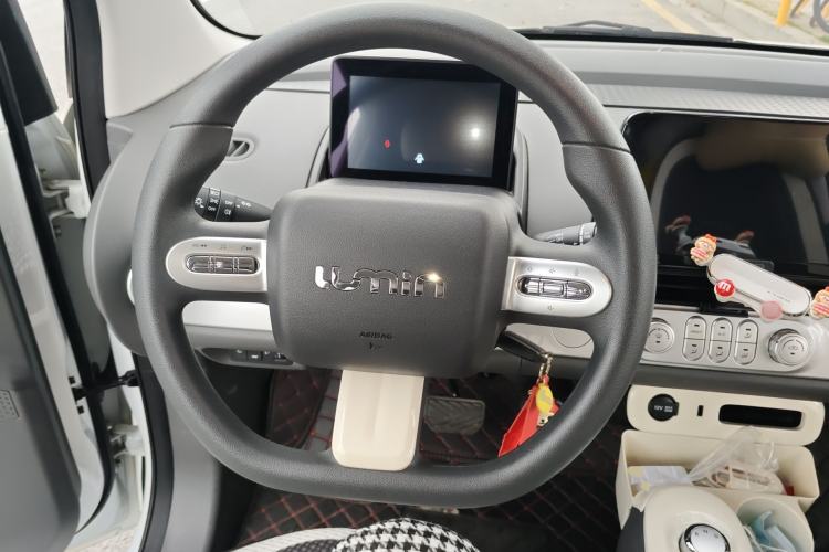 Used CHANGAN NEVO Lumin 2022 155 km – Refreshingly Sweet Edition Steering Wheel