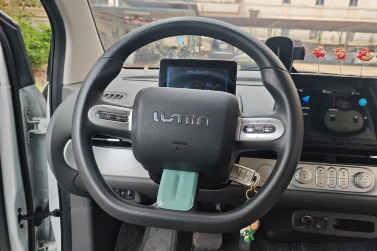 Used CHANGAN NEVO Lumin 2022 155 km – Refreshingly Sweet Edition Steering Wheel