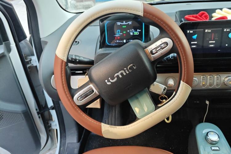 Used CHANGAN NEVO Lumin 2022 155 km – Refreshingly Sweet Edition Steering Wheel