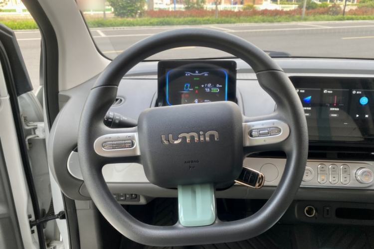 Used CHANGAN NEVO Lumin 2022 155 km – Refreshingly Sweet Edition Steering Wheel