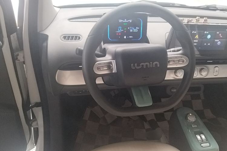 Used CHANGAN NEVO Lumin 2022 155 km – Refreshingly Sweet Edition Steering Wheel