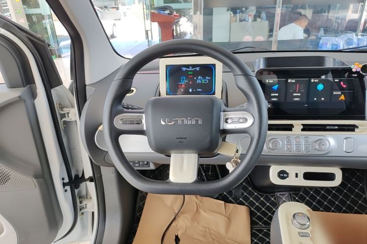 Used CHANGAN NEVO Lumin 2022 155 km – Refreshingly Sweet Edition Steering Wheel