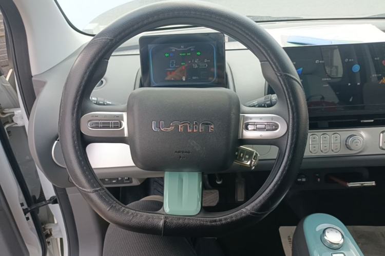Used CHANGAN NEVO Lumin 2022 155 km – Refreshingly Sweet Edition Steering Wheel