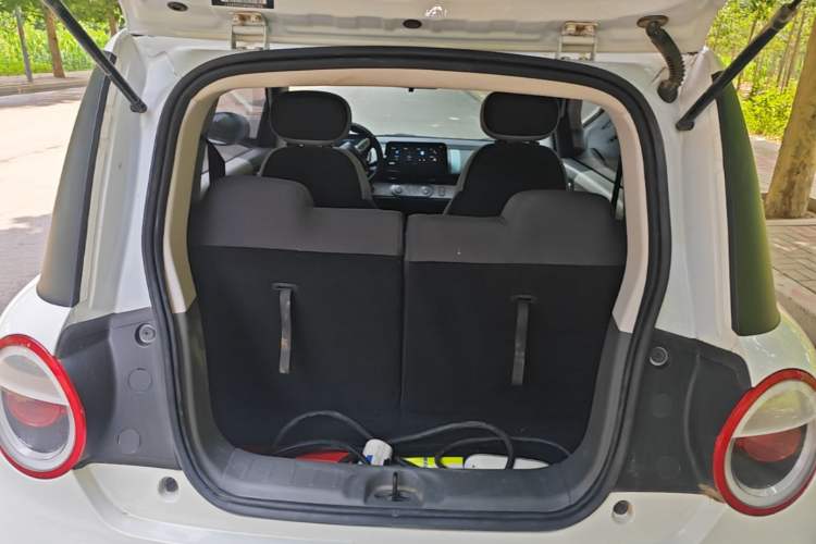 Used CHANGAN NEVO Lumin 2022 155 km – Refreshingly Sweet Edition Trunk