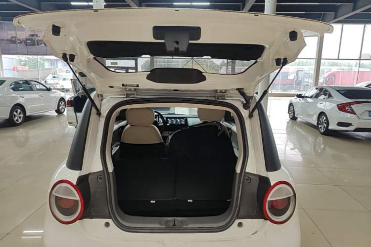 Used CHANGAN NEVO Lumin 2022 155 km – Refreshingly Sweet Edition Trunk