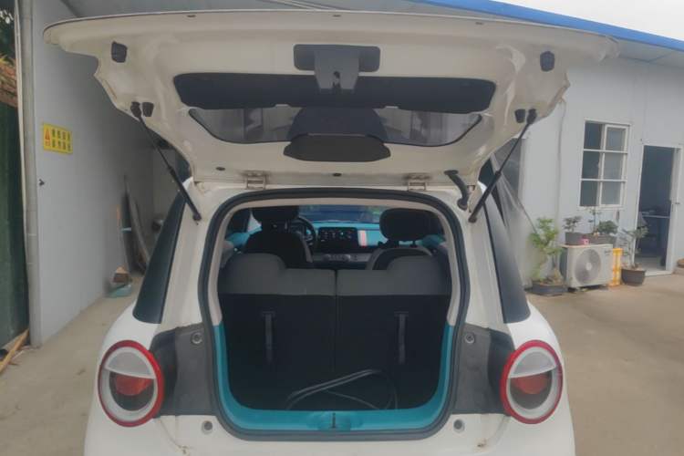 Used CHANGAN NEVO Lumin 2022 210km Sweet Edition Trunk
