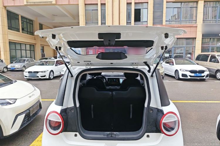 Used CHANGAN NEVO Lumin 2022 210km Sweet Edition Trunk