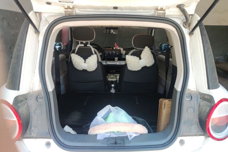 Used CHANGAN NEVO Lumin 2022 210km Sweet Edition Trunk