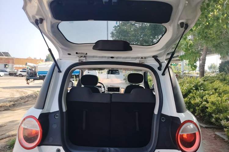 Used CHANGAN NEVO Lumin 2022 155 km – Refreshingly Sweet Edition Trunk